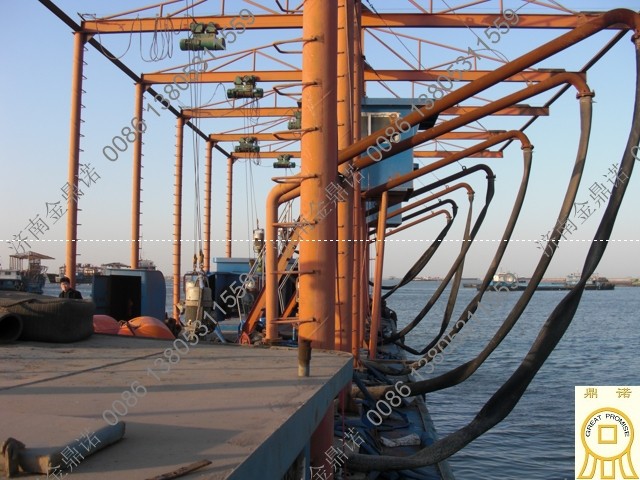 运沙船每小时卸沙300立方，输送10公里方案